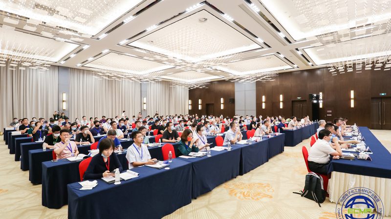 食品级与工业级化学助剂：关键区别与选择要点
