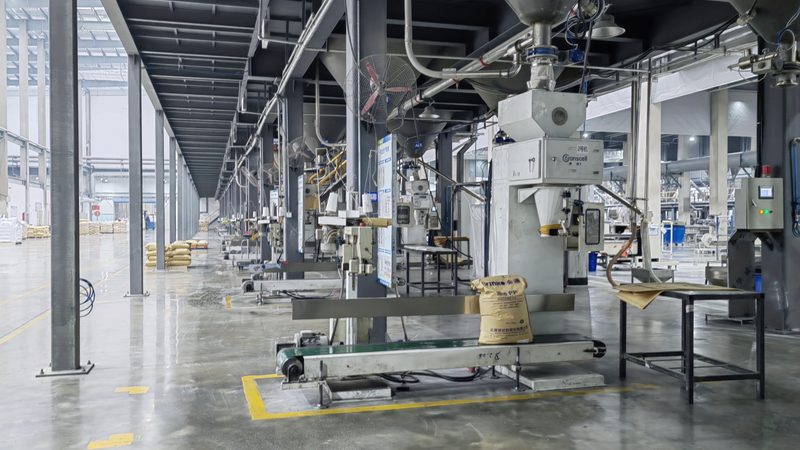 黑色母粒定制加工：揭秘化工新材料的“灵魂工程”**